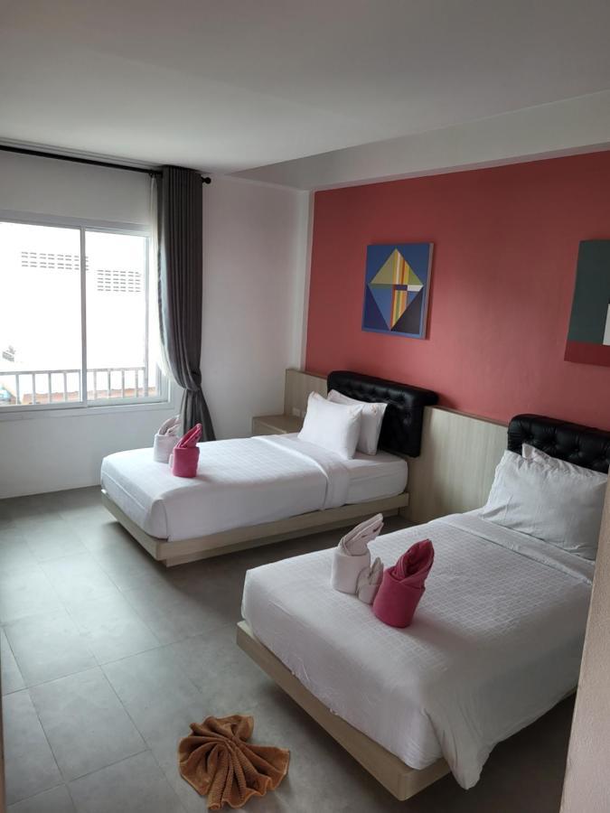 Pinky Hotel By Kanchana (Adults Only) Ko Lanta Dış mekan fotoğraf