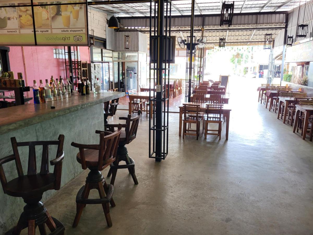 Pinky Hotel By Kanchana (Adults Only) Ko Lanta Dış mekan fotoğraf