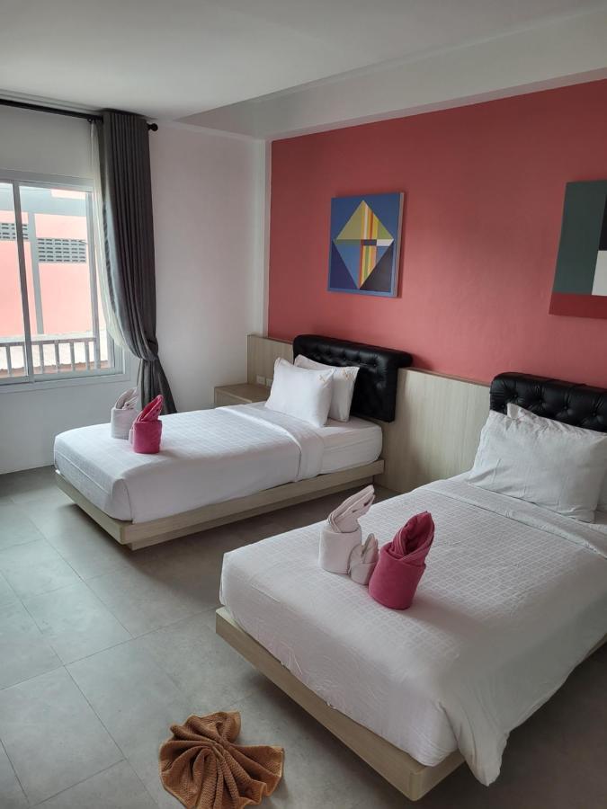 Pinky Hotel By Kanchana (Adults Only) Ko Lanta Dış mekan fotoğraf