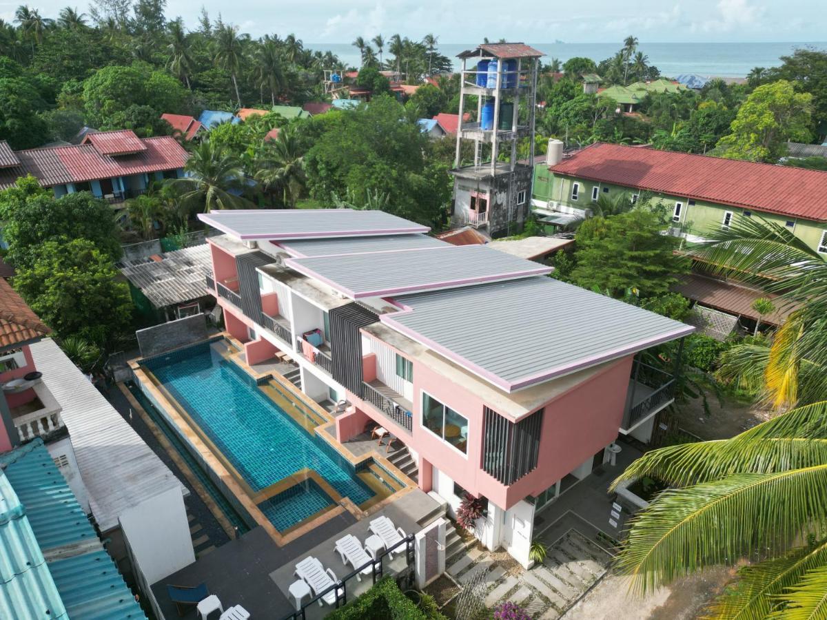 Pinky Hotel By Kanchana (Adults Only) Ko Lanta Dış mekan fotoğraf